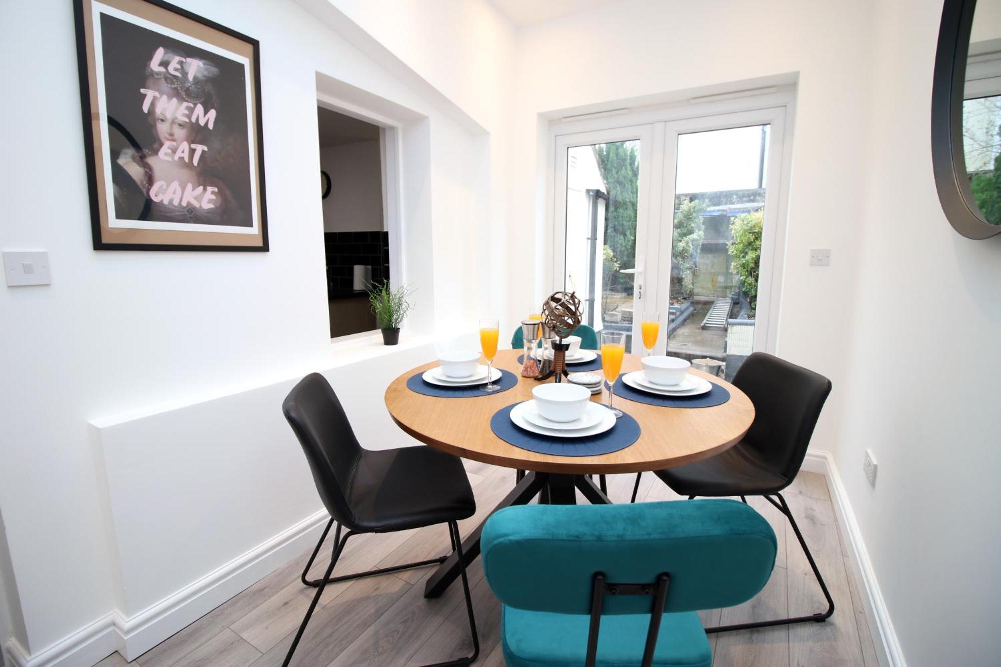 Spacious 4 Bedroom House - Moira Lodge By Ty Sa Cardiff Exterior foto