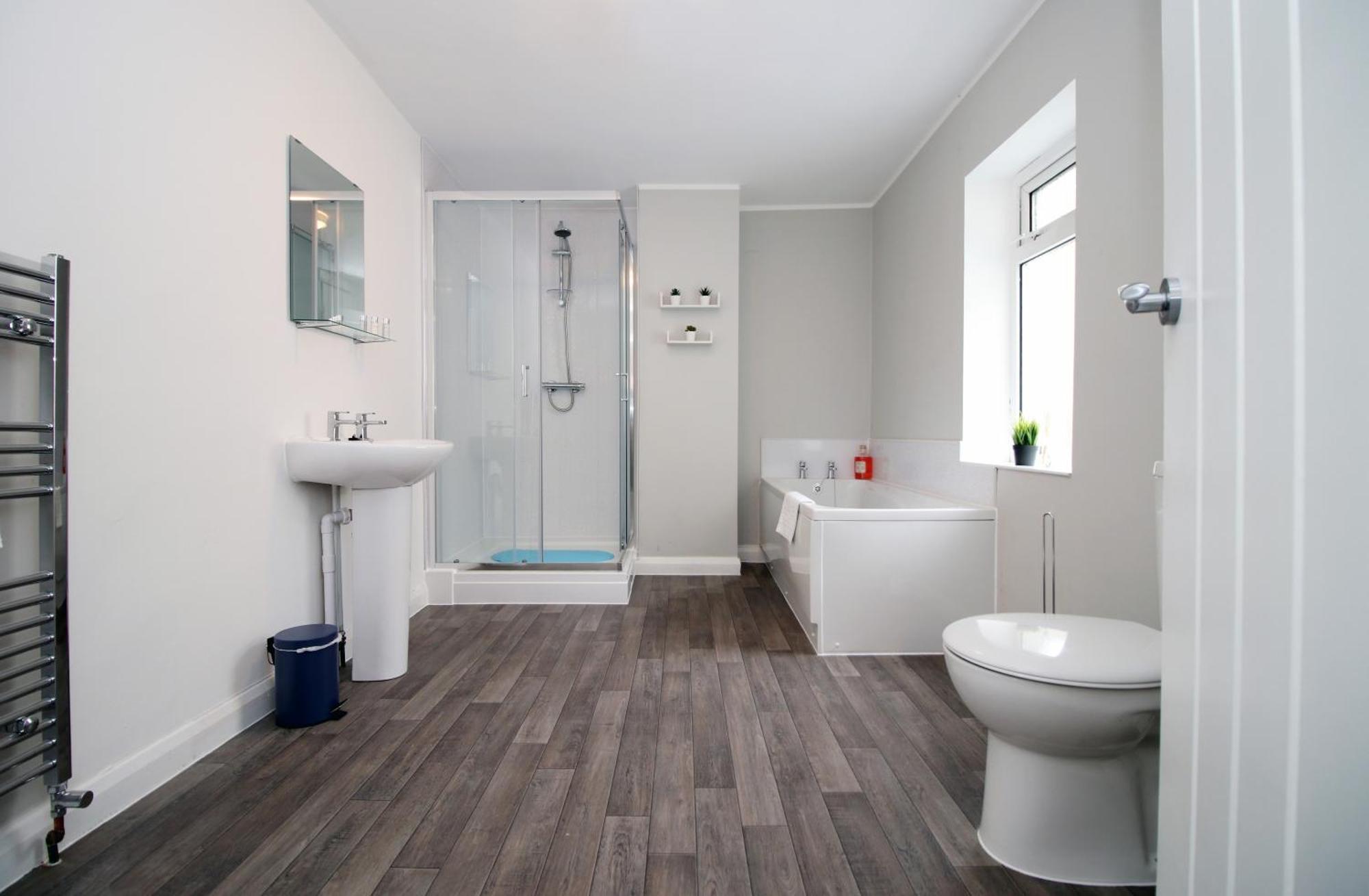 Spacious 4 Bedroom House - Moira Lodge By Ty Sa Cardiff Exterior foto